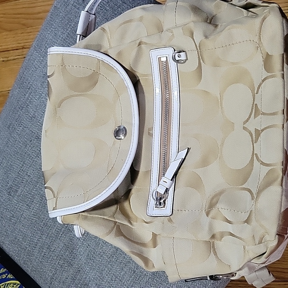 COACH BACKPACK Kyra Daisy Signature